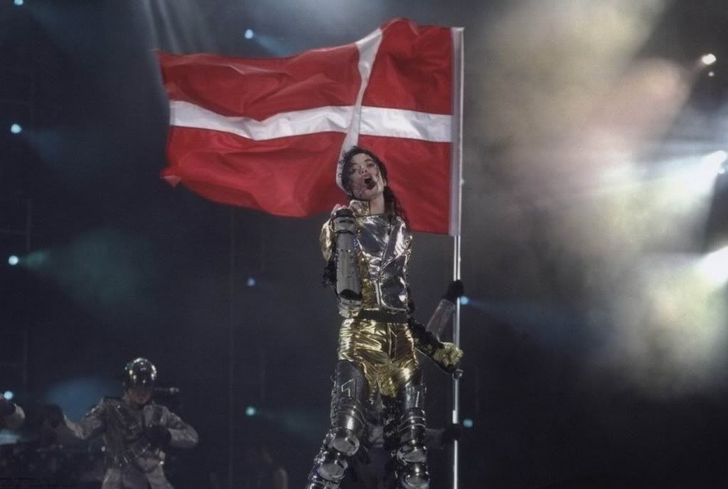 'The HIStory Tour' Photo by Tholstrup83 Photobucket